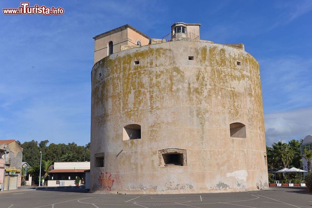 Immagine La Torre di Marina di Torre Grande di Oristano in Sardegna - © Anisurb - Wikipedia