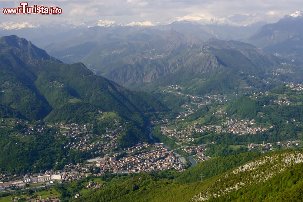 Immagine La Val Brembana e il Comune di Zogno in Lombardia