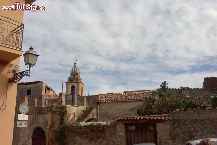 Immagine La visita al centro di Castelbuono, monti delle Madonie - © Monica Mereu