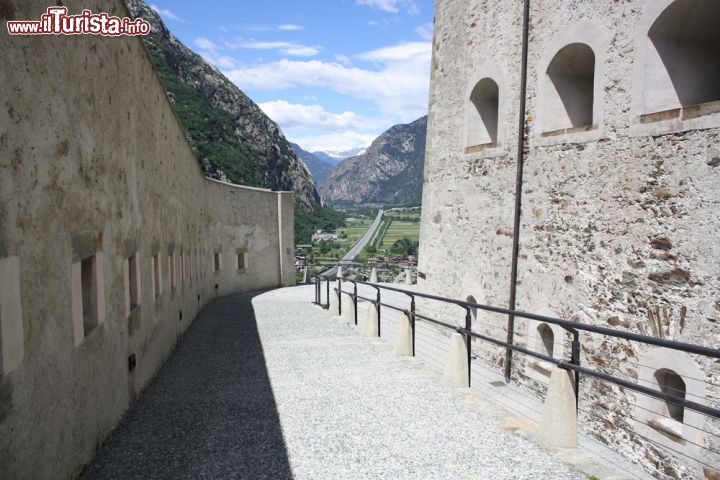 Immagine La visita al forte di Bard, la fortezza voluta dai Savoia nel 19° secolo