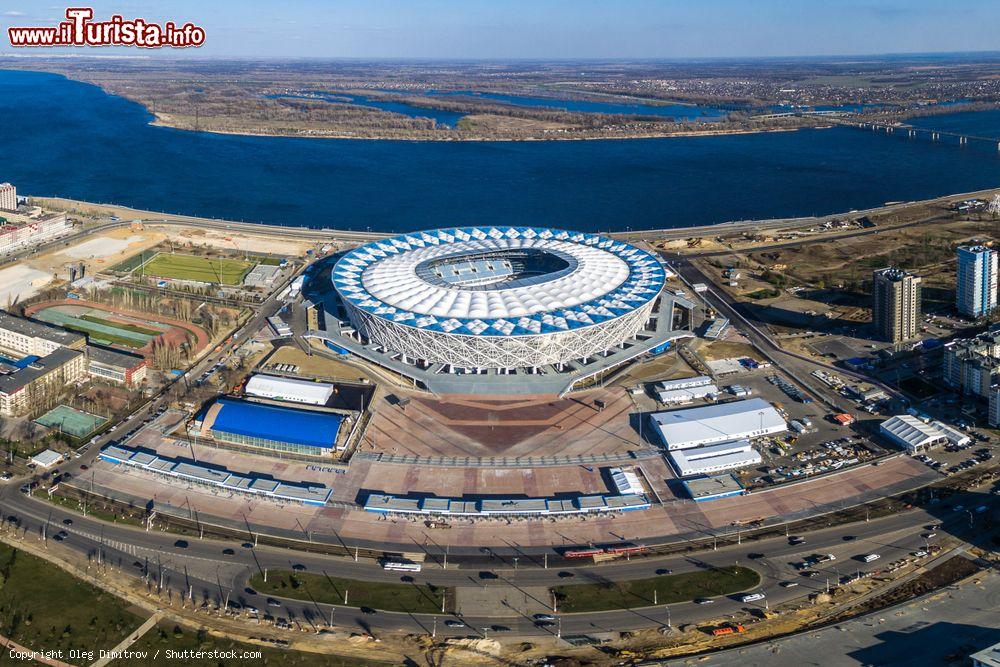 Immagine Volgograd Arena dall'alto, lo stadio dei mondiali di calcio in Russia nel 2018 - © Oleg Dimitrov / Shutterstock.com