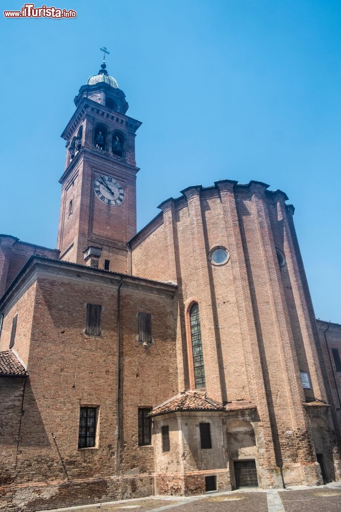Immagine L'abside della basilica di Santa Maria delle Grazie a Cortemaggiore in Emilia