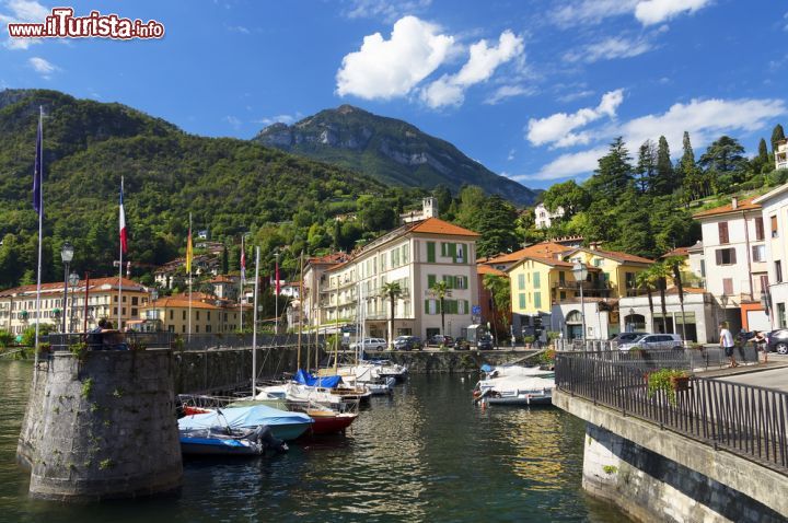 Immagine Lago di Como a Menaggio, Lombardia. Il grazioso porticciolo di questa cittadina della provincia di Como accoglie barche e yatch - © Mikadun / Shutterstock.com