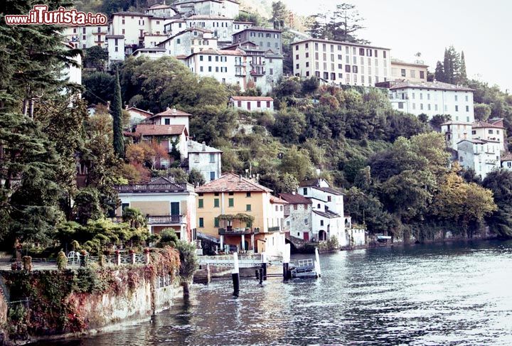 Immagine Lago di Como il villaggio di Nesso in Lombardia - © imagesef / Shutterstock.com