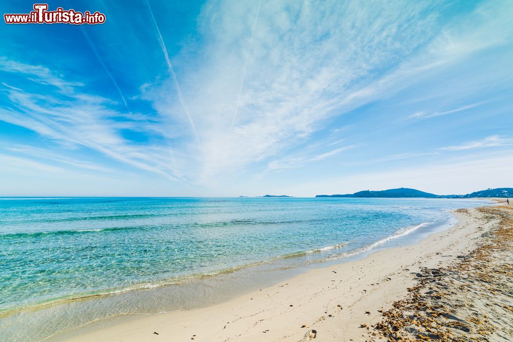 Immagine Le acque limpide della spiaggia di Simius in Sardegna, Costa Rei