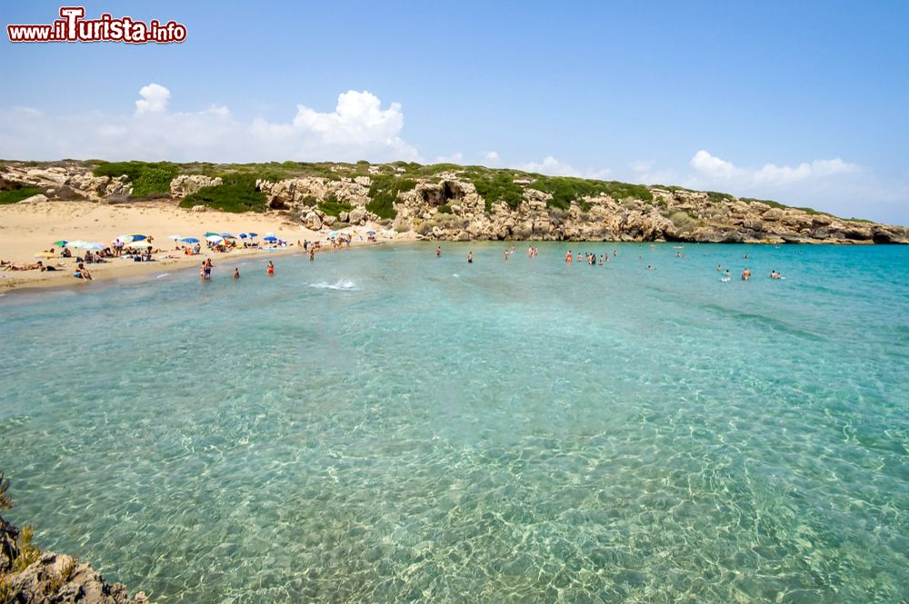 Immagine Le acque trasparenti di Calamosche a Vendicari di Noto, Sicilia