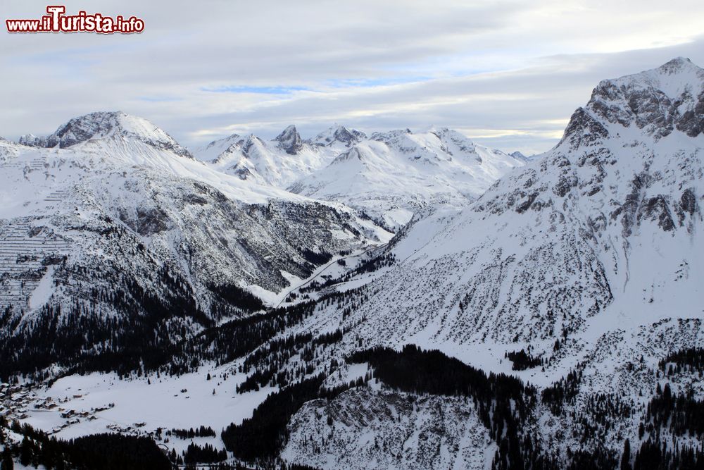 Immagine Le Alpi intorno a Sankt Anton am Arlberg, nel Tirolo occidentale in Austria