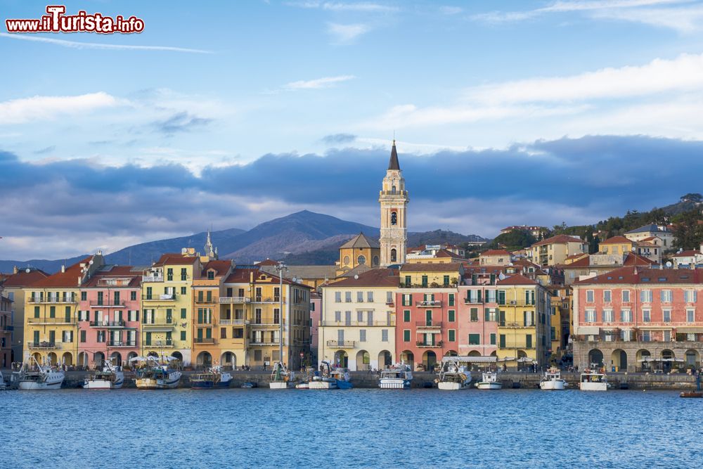 Le foto di cosa vedere e visitare a Oneglia