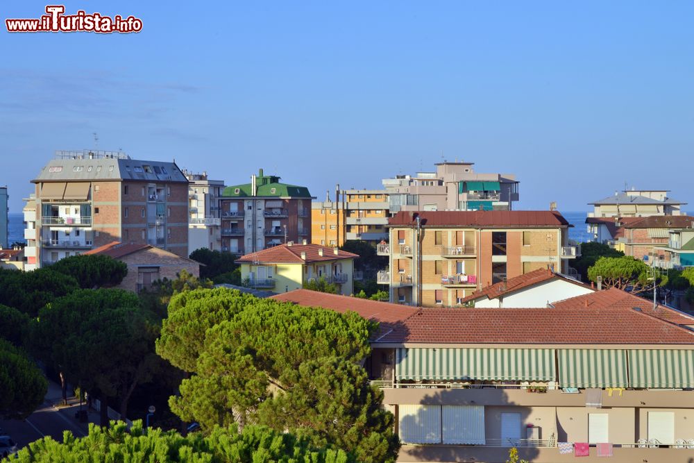 Immagine Le case di Lido di Savio in provincia di Ravenna, Riviera Romagnola