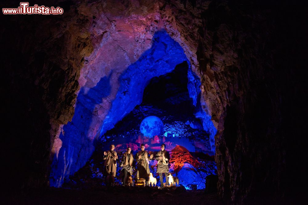 Immagine Le scenografie spettacolari del Presepe Vivente delle Grotte di Postumia in Slovenia
