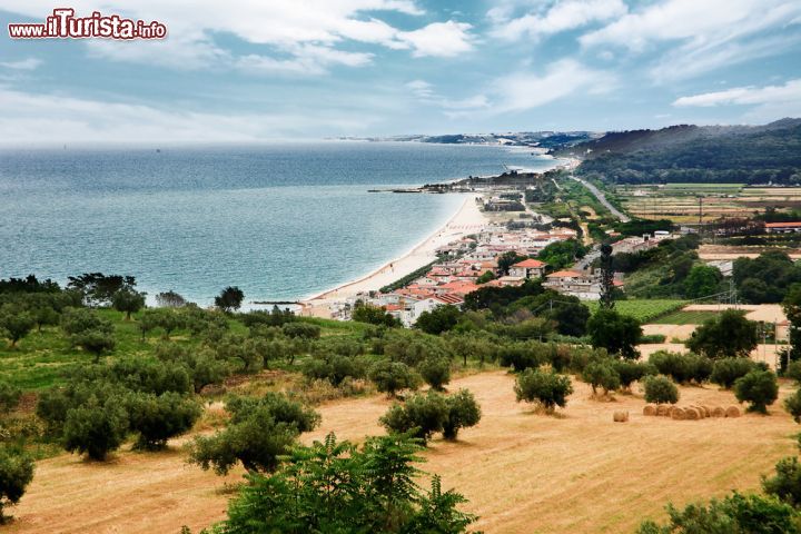 Immagine Le spiagge a nord di Vasto, vicino al lido di Casalbordino, in Abruzzo
