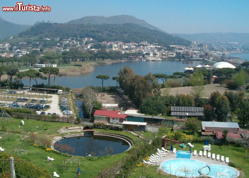 Immagine Le Stufe di Nerone a Bacoli nei campi Flegrei in Campania