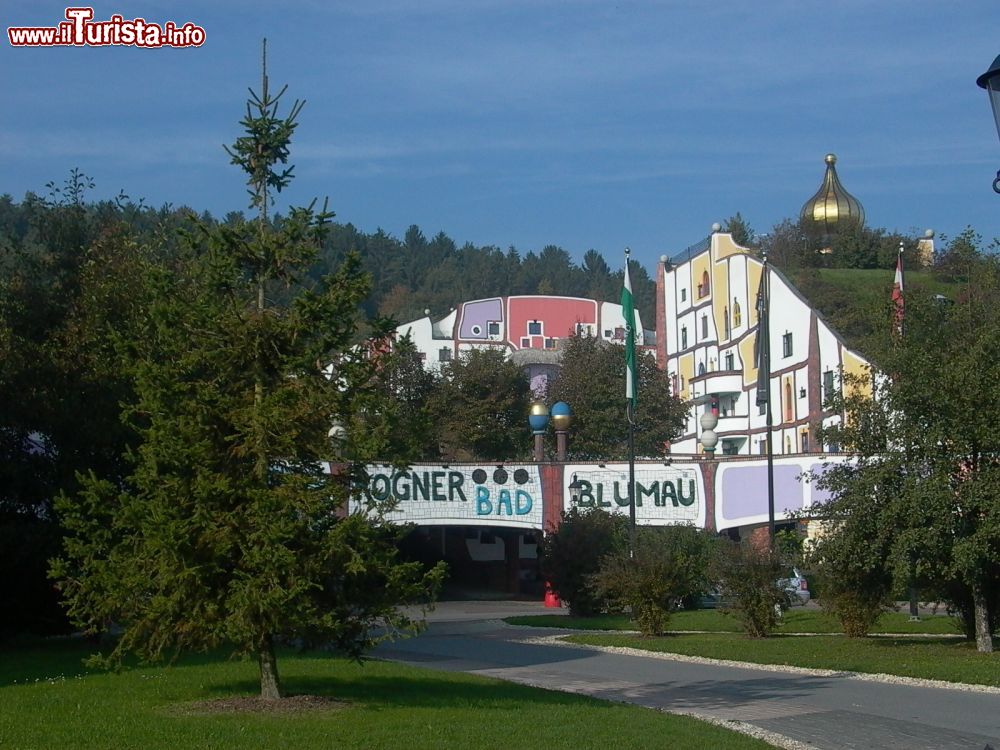 Immagine Le Terme di Bad Blumau in Stiria, Austria - © Ulrich Prokob / Scops -  CC BY 2.5, Wikipedia