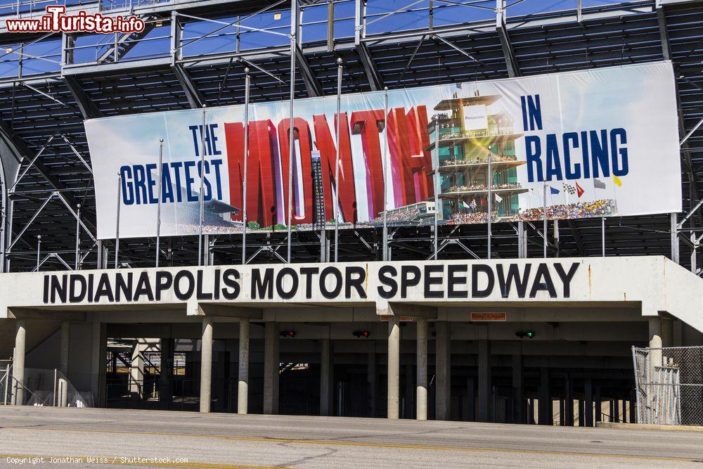 Immagine L'ingresso del Gate Two all'Indianapolis Motor Speedway, Indiana (USA) - © Jonathan Weiss / Shutterstock.com