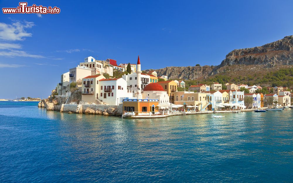 Immagine L'isola di Kastellorizo (Megisti,Meis) si trova a poca distanza dalle coste della Turchia