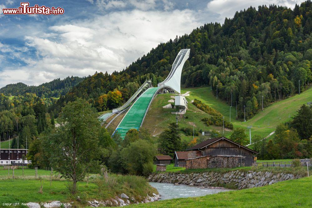 Immagine Lo ski-jump a Garmisch-Partenkirchen, Baviera, Germania - © Manninx / Shutterstock.com