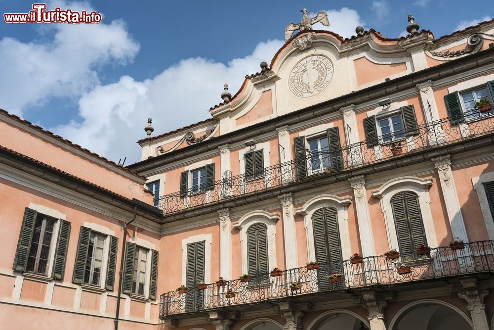 Immagine Lo storico Palazzo Estense di Varese, Lombardia. Fu residenza di Francesco III° d'Este, duca di Modena e Reggio.