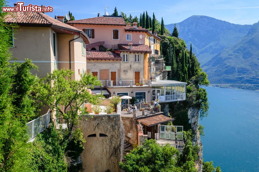 Le foto di cosa vedere e visitare a Tremosine