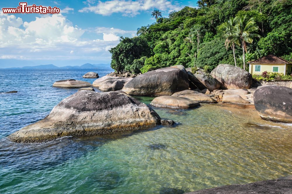 Immagine Lonely Beach House a Ilha Grande, stato federato di Rio de Janeiro, Brasile.