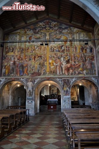 Immagine Lugano interno della chiesa di Santa Maria degli Angioli