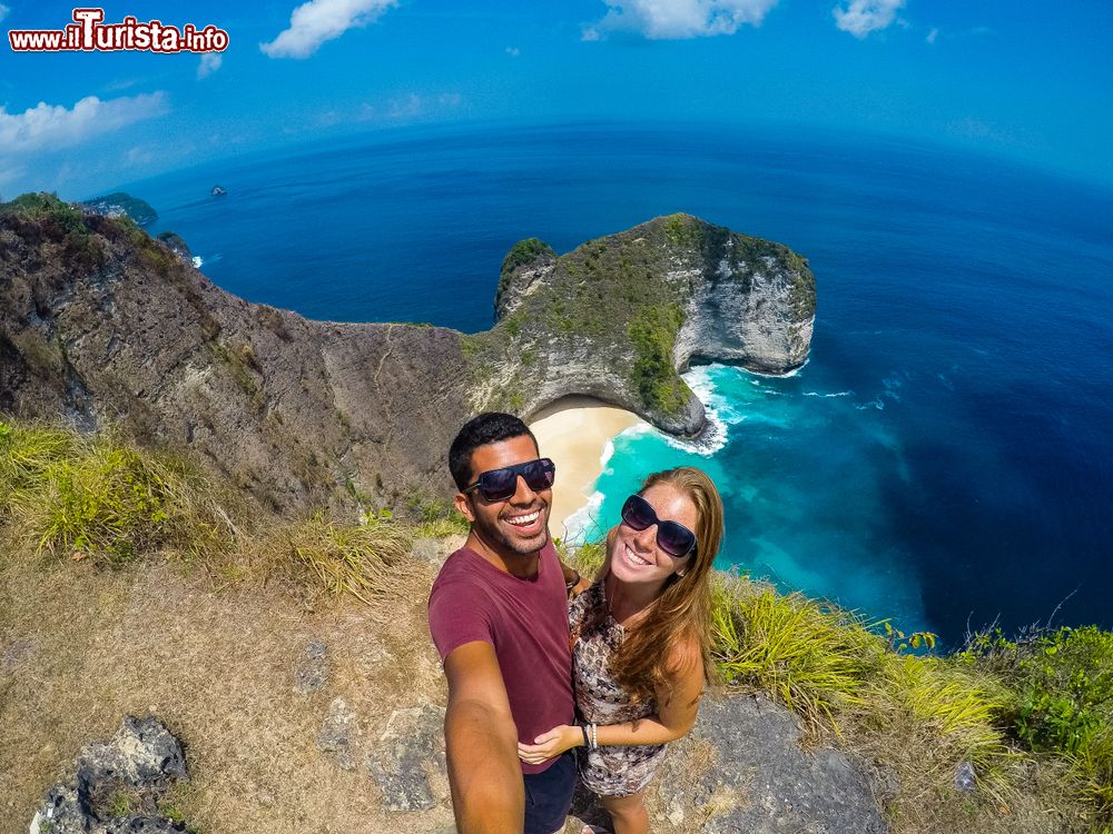 Immagine Luna di miele in Indonesia, viaggio di nozze tra le spiagge dell'oceano Indiano