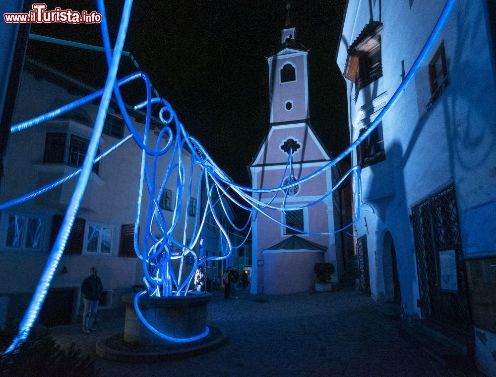 Immagine Lungo le vie di Bressanone, durante il Festival delle Luci: Deep Ziggi by Moradavaga - © Pierluigi Canei / www.brixen.org