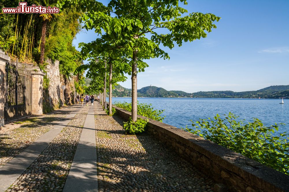 Immagine Lungolago di Orta non distante da Omegna in Piemonte