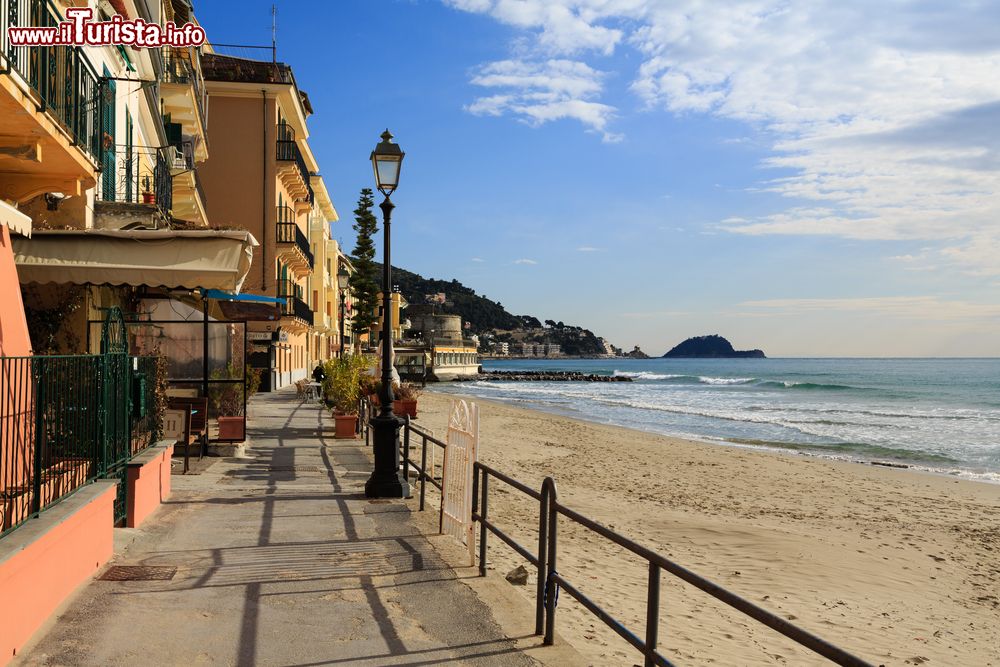 Immagine Lungomare di Alassio in Liguria