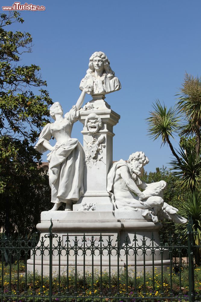 Immagine Memoriale di Molière a Pezenas, Francia, uno dei più importanti rappresentanti del teatro classico francese del XVII° secolo.