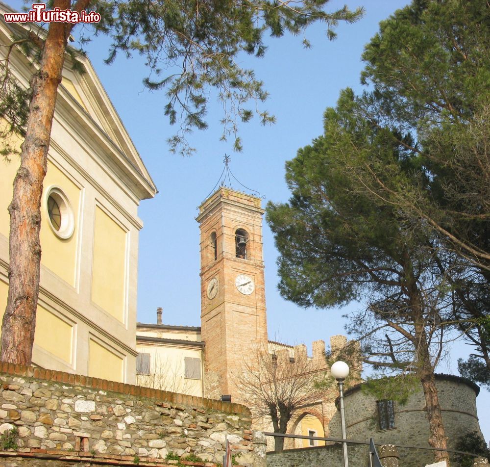 Le foto di cosa vedere e visitare a Montescudo-Monte Colombo