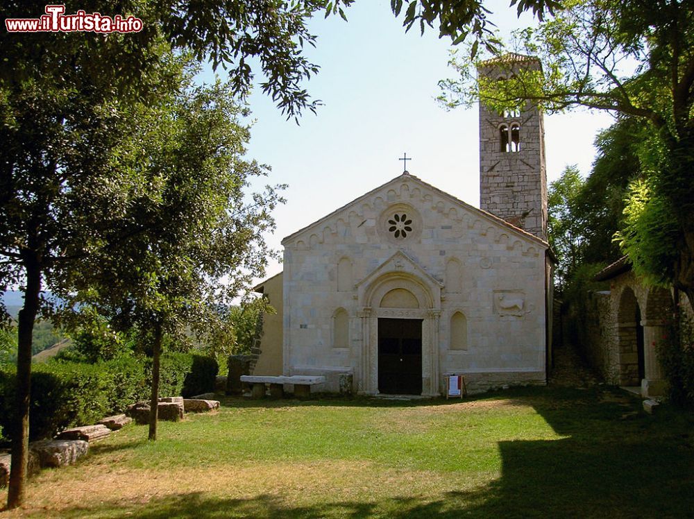 Immagine Monteleone Sabino (lazio), il Santuario di Santa Vittoria - © Patafisik - Opera propria, CC BY-SA 3.0, Collegamento