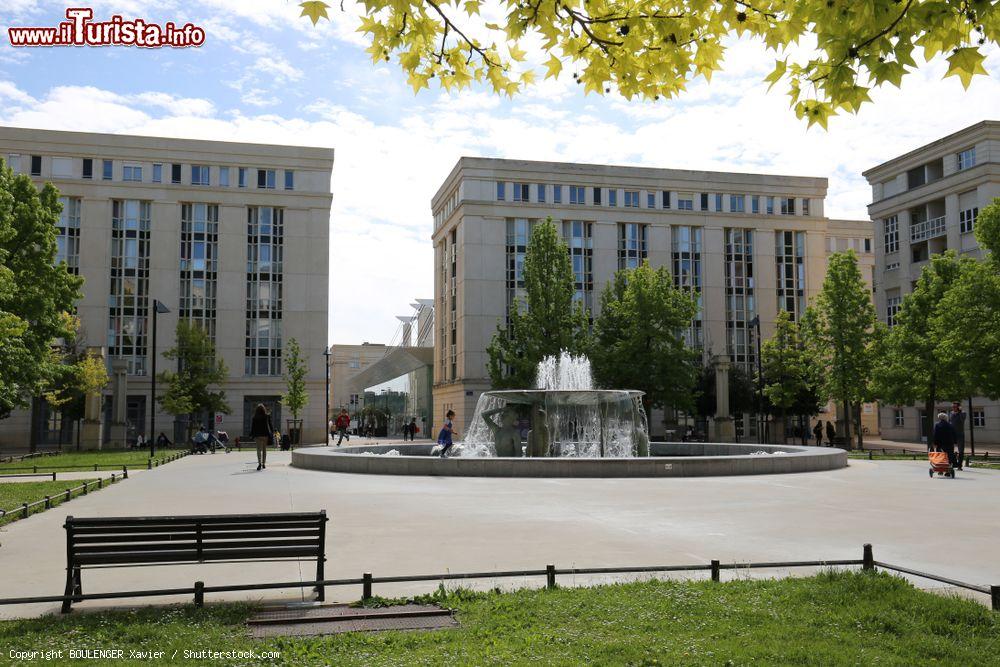 Immagine Montpellier, panorama di place Thessalie nella zona del distretto di Antigone (Francia) - © BOULENGER Xavier / Shutterstock.com