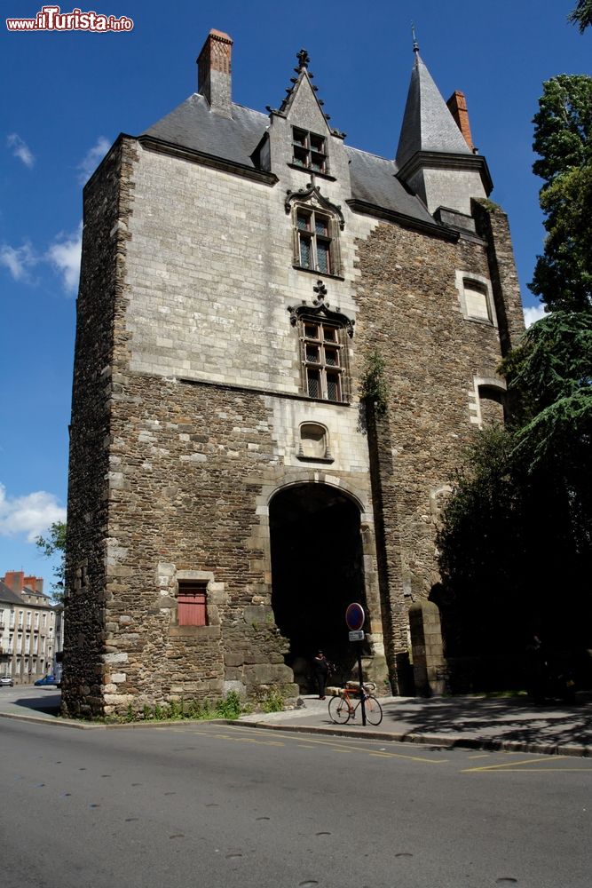 Immagine Il Municipio di Nantes, Francia. Il caratteristico edificio medievale che ospita il palazzo municipale della città.