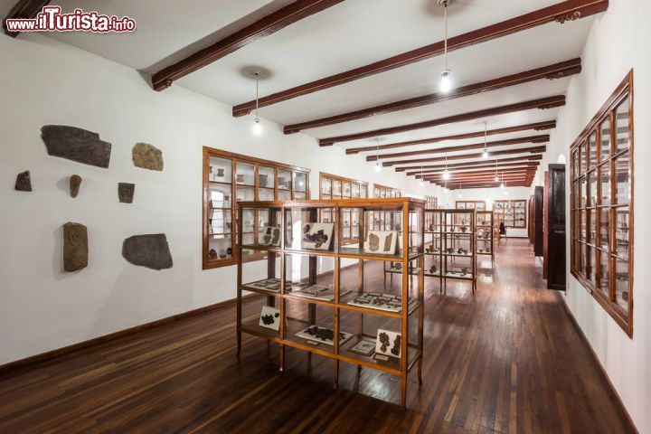 Immagine L'interno del Museo Charcas (il Museo Universitario Coloniale e Antropoogico) di Sucre, in Bolivia - foto © saiko3p / Shutterstock