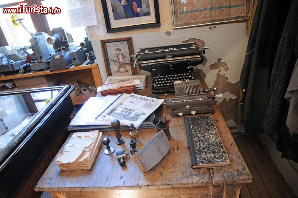 Immagine Oltre 100 anni di storia sono esposti nel Museo della Scuola di Chatelus in Francia