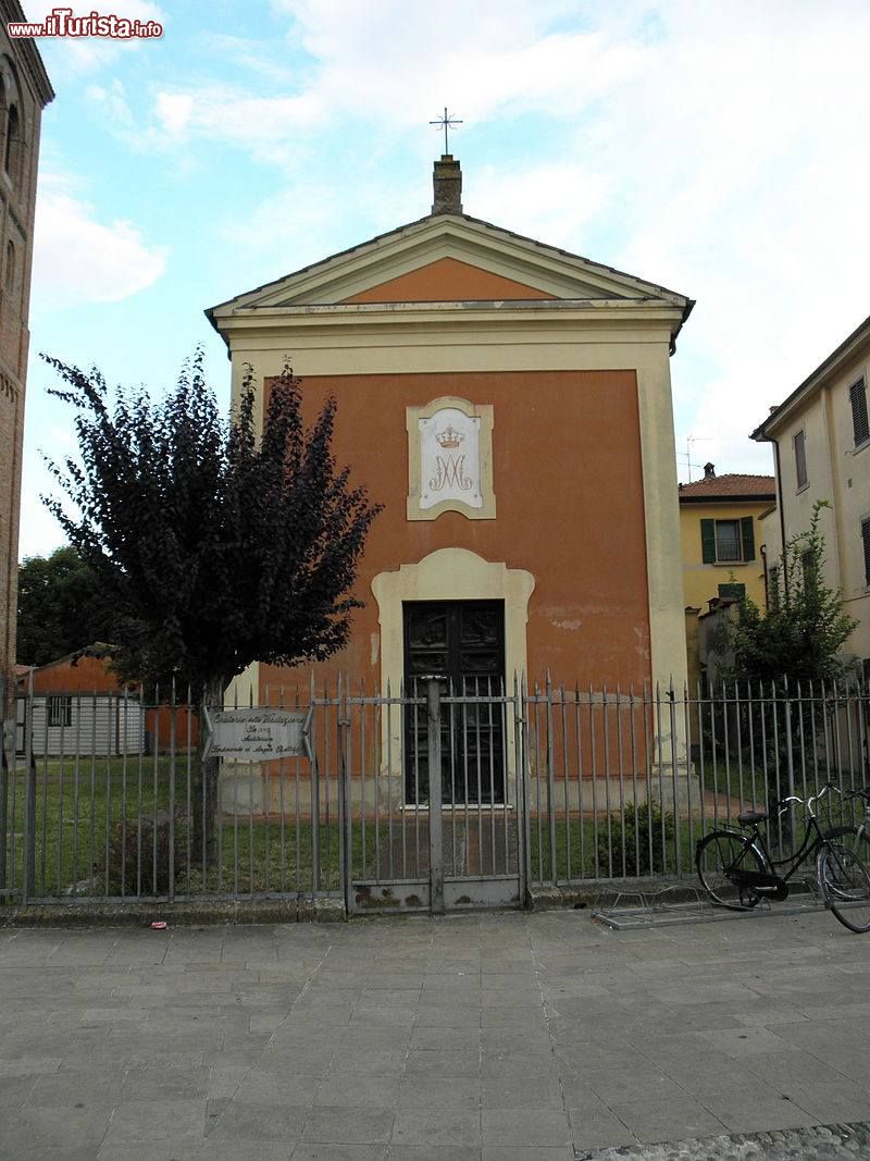 Immagine Oratorio della Visitazione a San Pietro in Casale - © Threecharlie -  CC BY-SA 4.0, Wikipedia