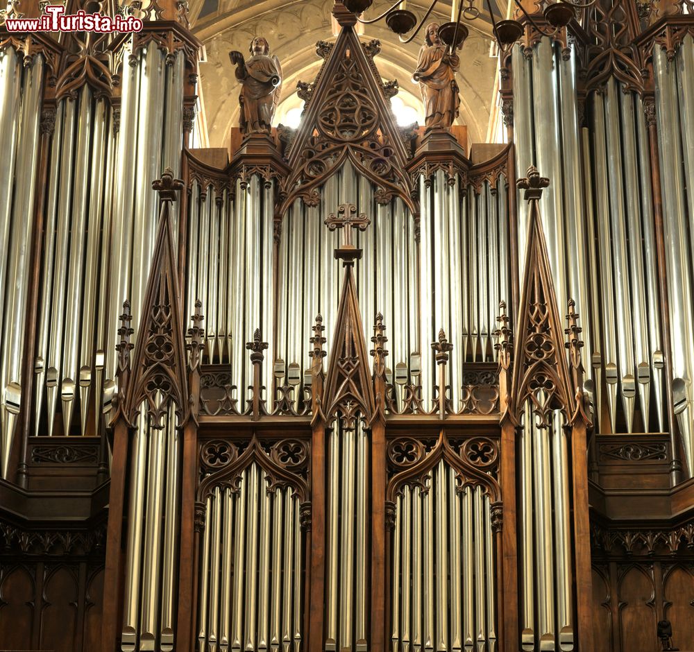 Immagine Organo della cattedrale di San Francesco di Sales a Chambery, Francia. Rappresenta uno degli organi più belli e preziosi del Rodano-Alpi con 50 registri di lingua su 3 manuali e pedale.