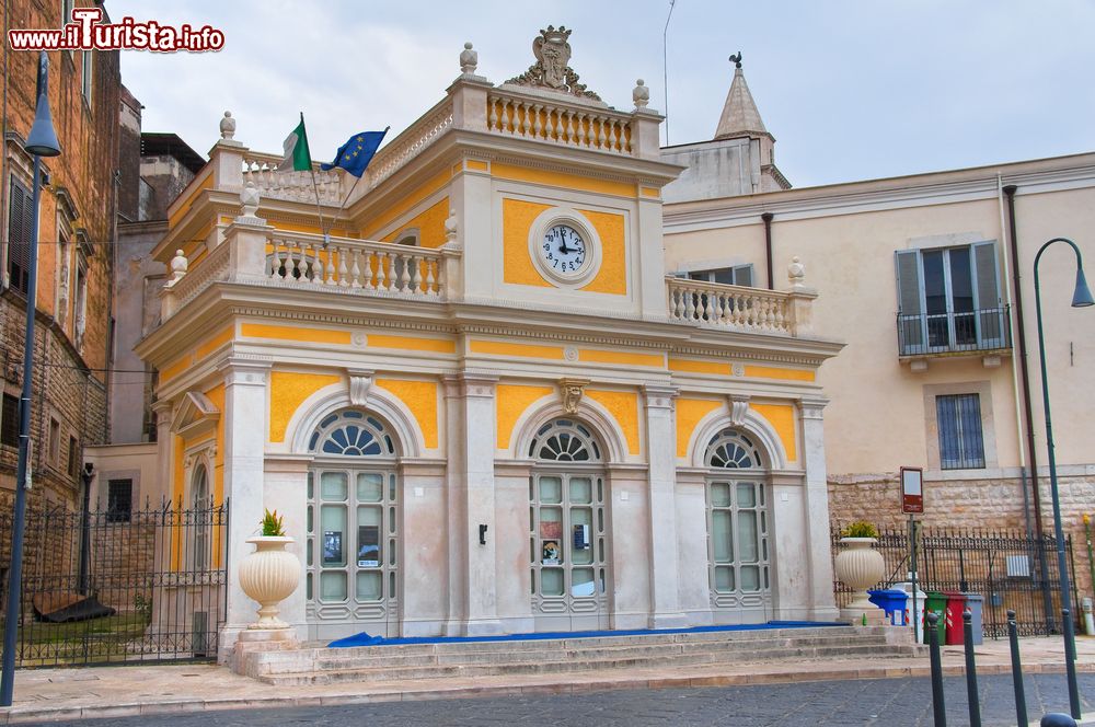 Immagine L'Orologio cittadino in Piazza Vittorio Emanuele II (ex Piazza Catuma), nel centro storico di Andria (Puglia).