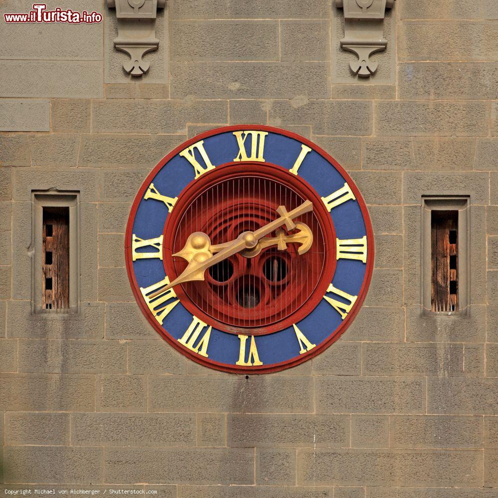 Immagine L'orologio della chiesa di St. Nikolaus a Friedrichshafen, in Germania - © Michael von Aichberger / Shutterstock.com