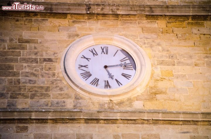 Immagine Orologio in una chiesa di Castelvetrano, Sicilia