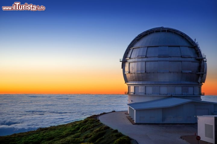 Immagine Osservatorio ORM (Roque de Los Muchachos): date le condizioni meteorologiche dell'isola di La Palma, qui si trova uno dei più importanti osservatori spaziali europei - © holbox / Shutterstock.com