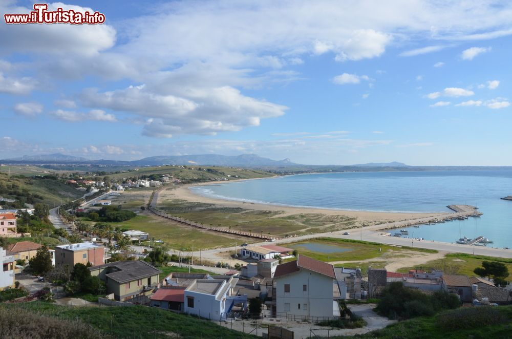 Immagine Paesaggio della costa sud della Sicilia a Menfi (Agrigento)