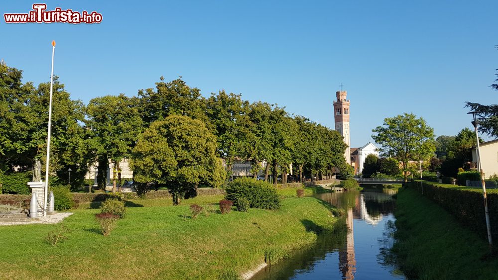 Immagine Paesaggio estivo a Roncade in Veneto, provincia di Treviso