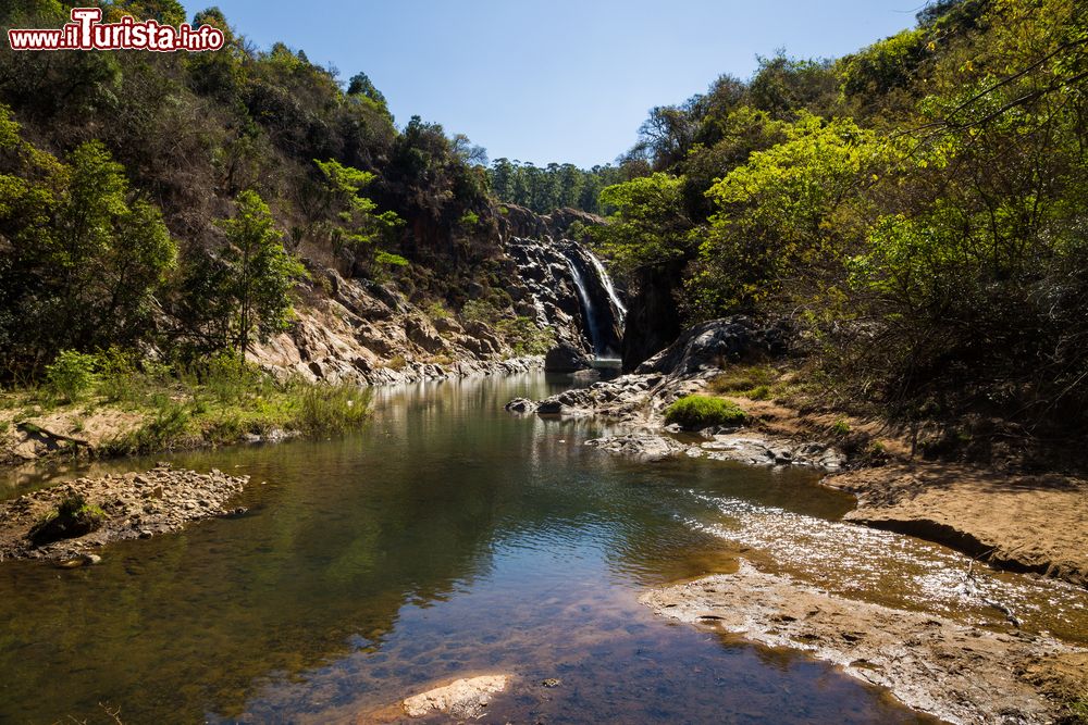 Immagine Paesaggio naturale con cascate nel piccolo regno dello Swaziland, Africa. Nonostante le piccole dimensioni del territorio, lo Swaziland possiede una ricchezza paesaggistica sorprendente.