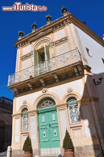 Immagine Palazzo nel centro storico di Massafra a Taranto, Puglia - Particolare di un bell'edificio antico situato nel cuore della città di Massafra che vanta prestigiose costruzioni civili © Mi.Ti. / Shutterstock.com