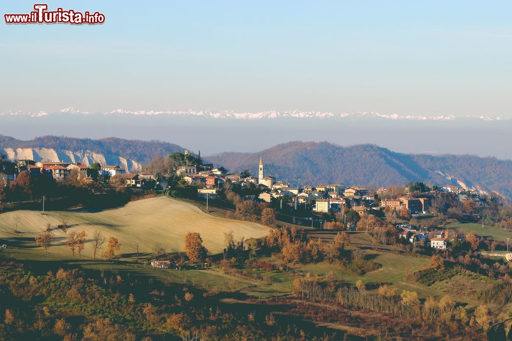 Immagine Panoarama di Vernasca in Emilia-Romagna