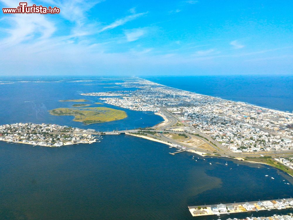 Immagine Panorama aereo di Seaside Heights in New Jersey, USA. Questo Comune sorge nella contea di Ocean ed è una famosa località balneare soprattutto per i giovani.