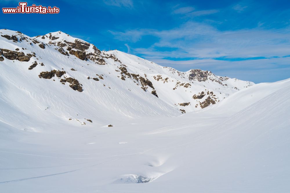 Immagine Panorama delle Alpi in inverno nei pressi del lago di Lou in Val Thorens (Saint-Martin-de-Belleville), Francia.