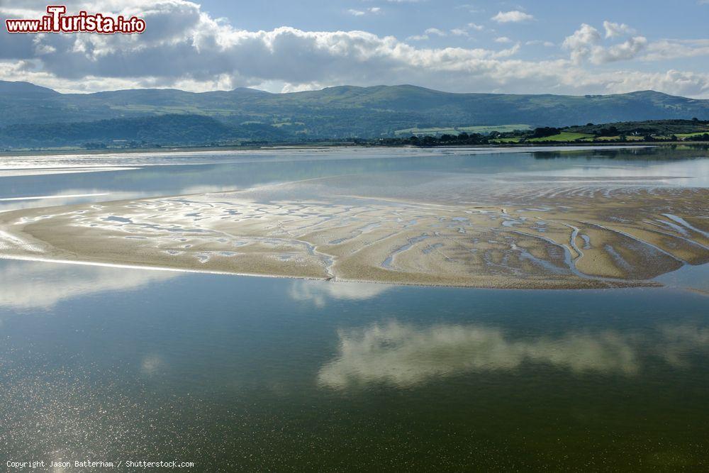Immagine Panorama attraverso l'estaurio del fiume Dwyryd a Portmeirion, Galles, UK - © Jason Batterham / Shutterstock.com