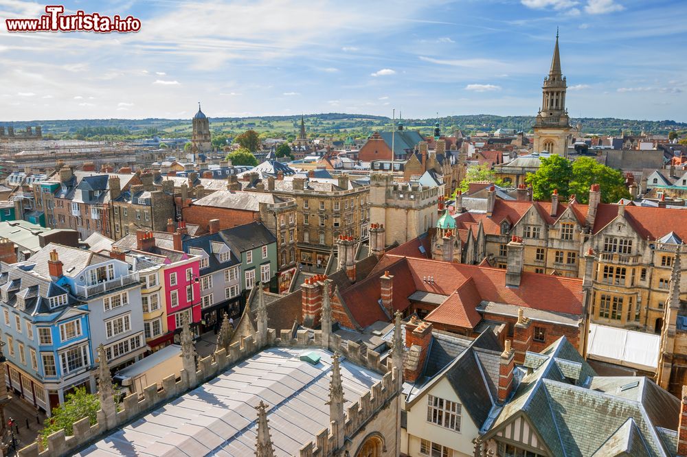 Immagine Panorama dall'alto di Oxford, Inghilterra, in una bella giornata di sole.